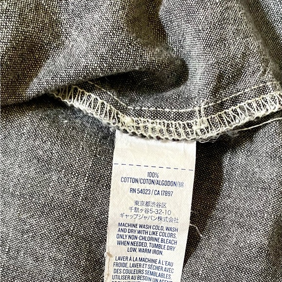 Old Navy Button Down Shirt - Picture 4 of 4